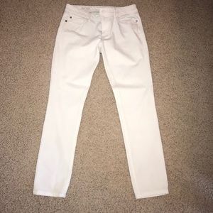 White DL jeans, size 29